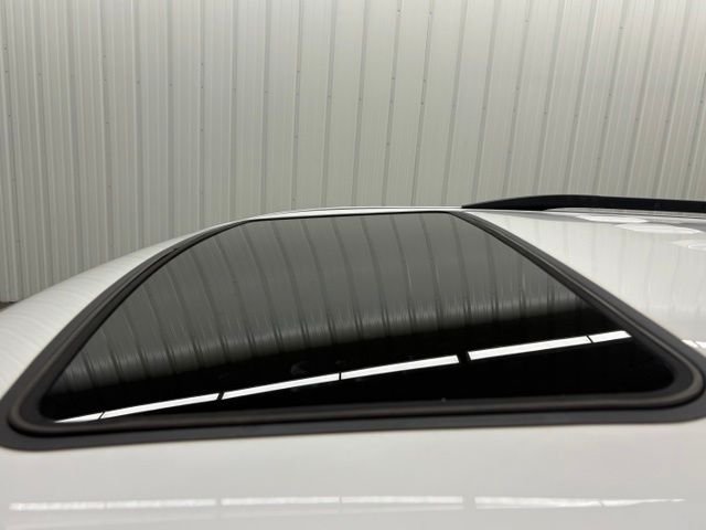 Used 2018 White Chevrolet LT image 36