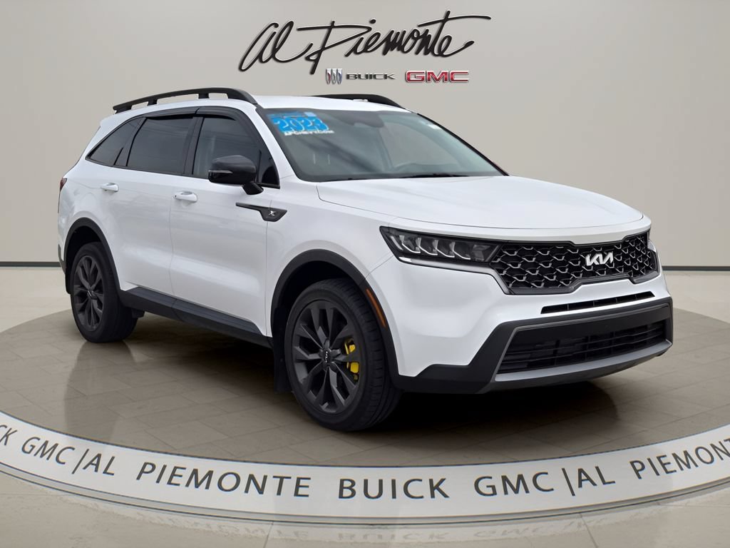 Used 2023 White Kia X-Line EX image 1