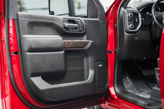 Used 2022 Cayenne Red GMC Denali image 45