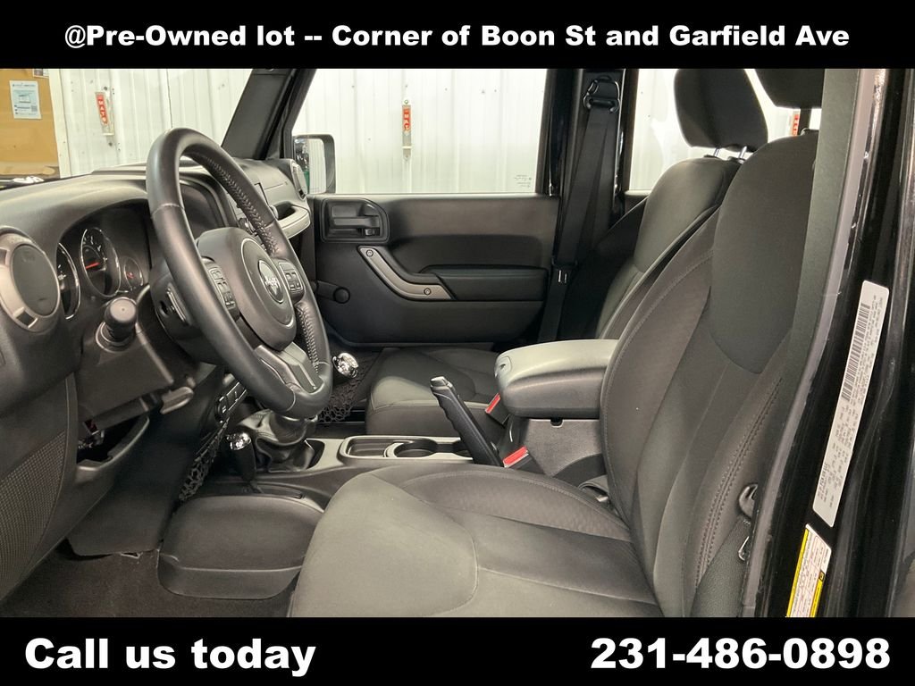 Used 2015 Black Jeep Unlimited Sport image 14