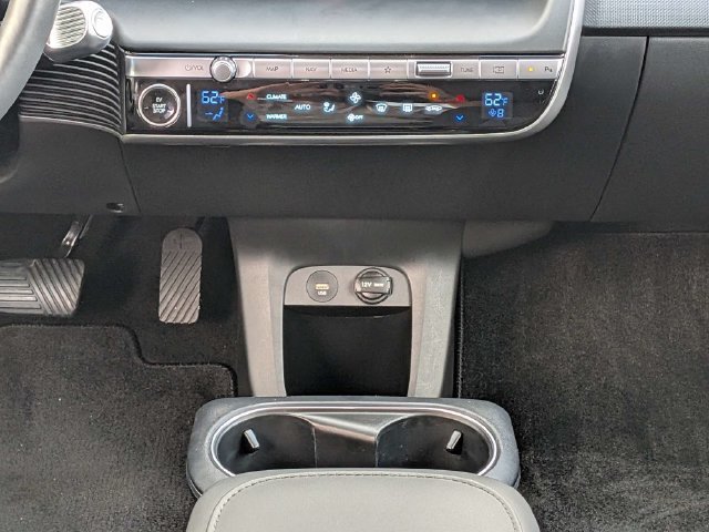 2024 Hyundai IONIQ 5 SEL - Photo 19