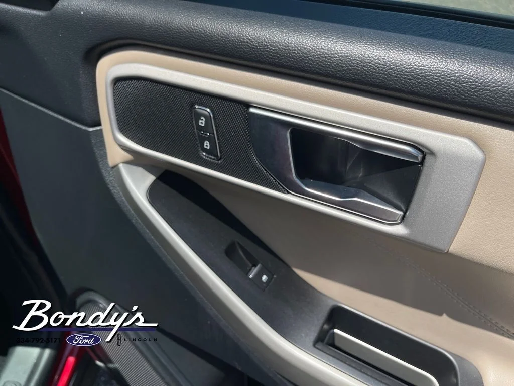 Used 2021 Red Metallic Ford XLT image 20