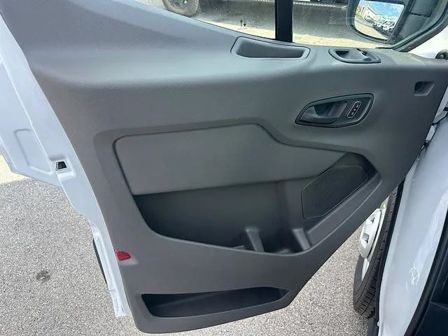 New 2026 Oxford White Ford Cargo Van image 20