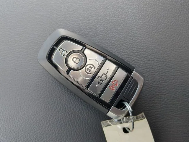 New 2026 Carbonized Gray Metallic Ford Lariat® image 30