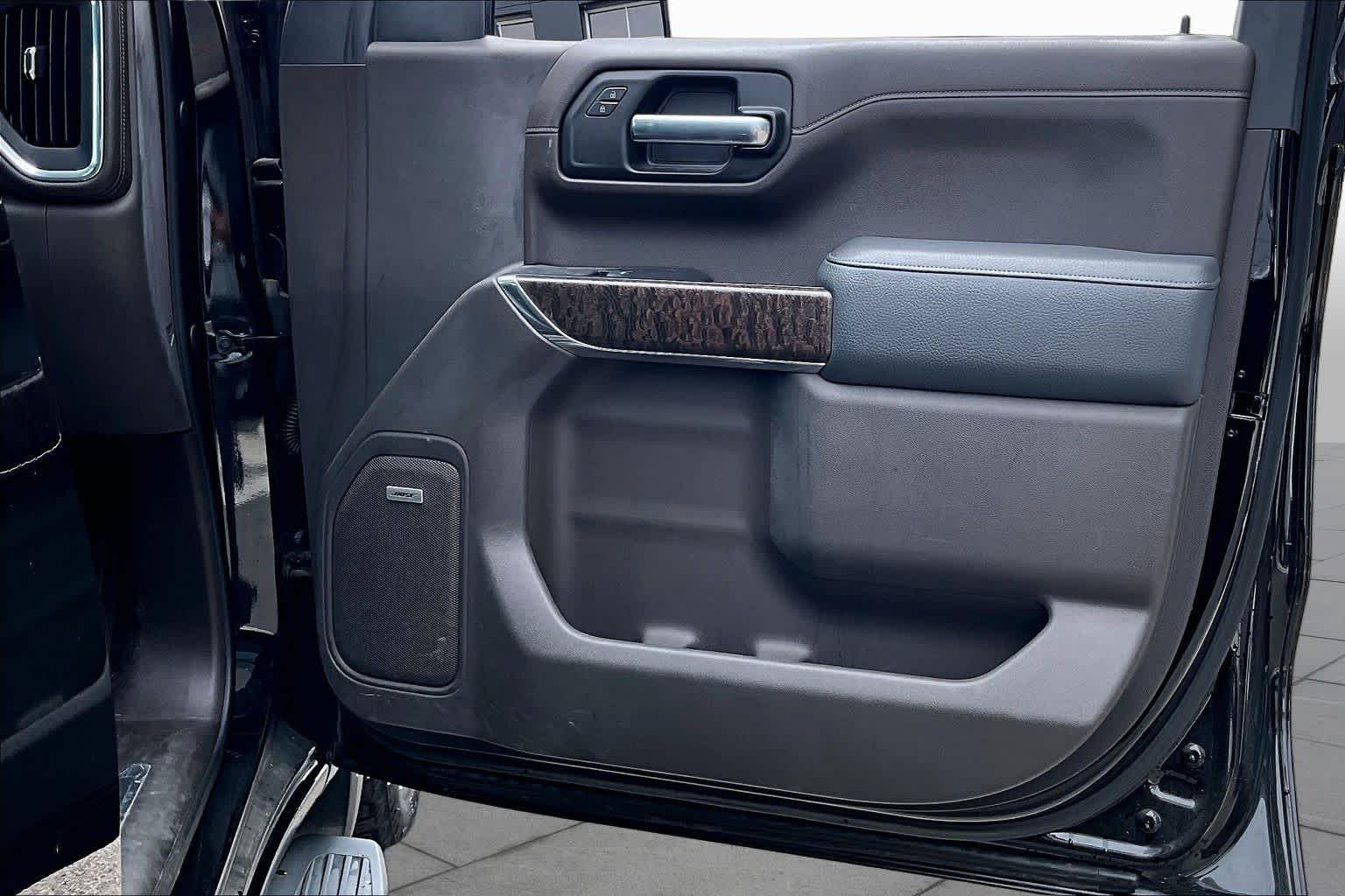 Used 2019 Onyx Black GMC Denali image 26