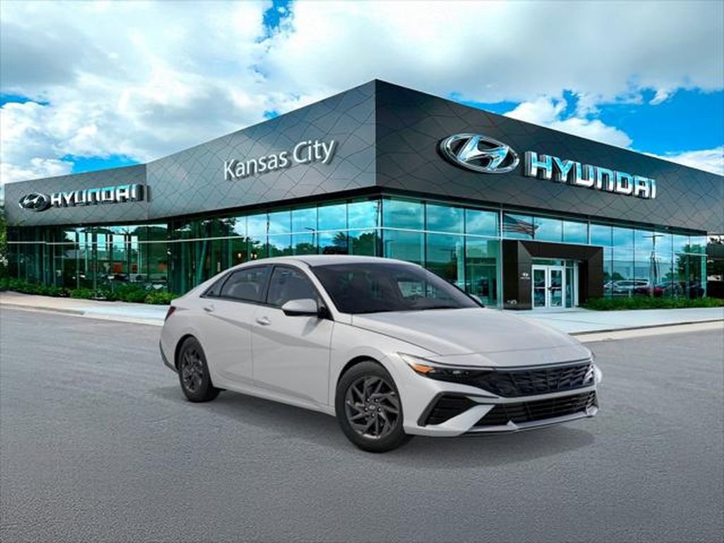 New 2026 Serenity White Hyundai Blue image 2