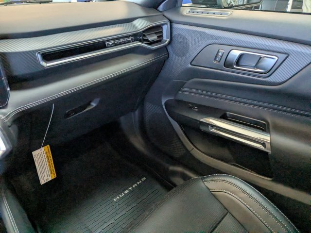 2026 Ford Mustang EcoBoost Premium Fastback - Photo 13