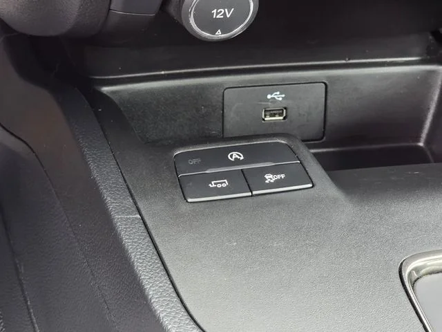 Used 2019 Oxford White Ford XL image 21