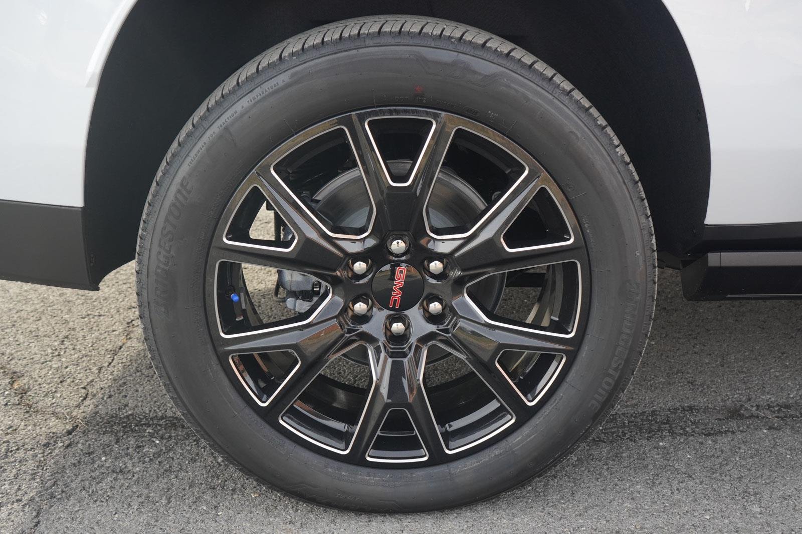 New 2026 Glacier White Tricoat GMC Denali image 12