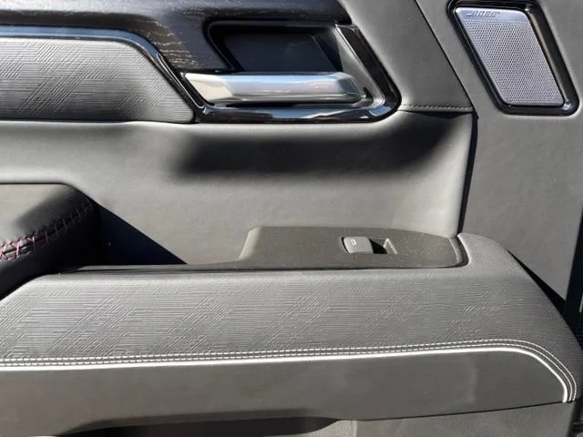 New 2026 Sterling Metallic GMC AT4X image 17