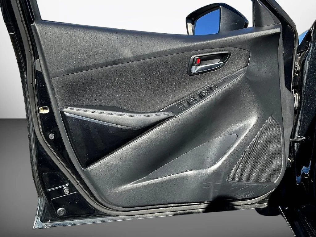 Used 2017 Stealth Toyota Base image 20