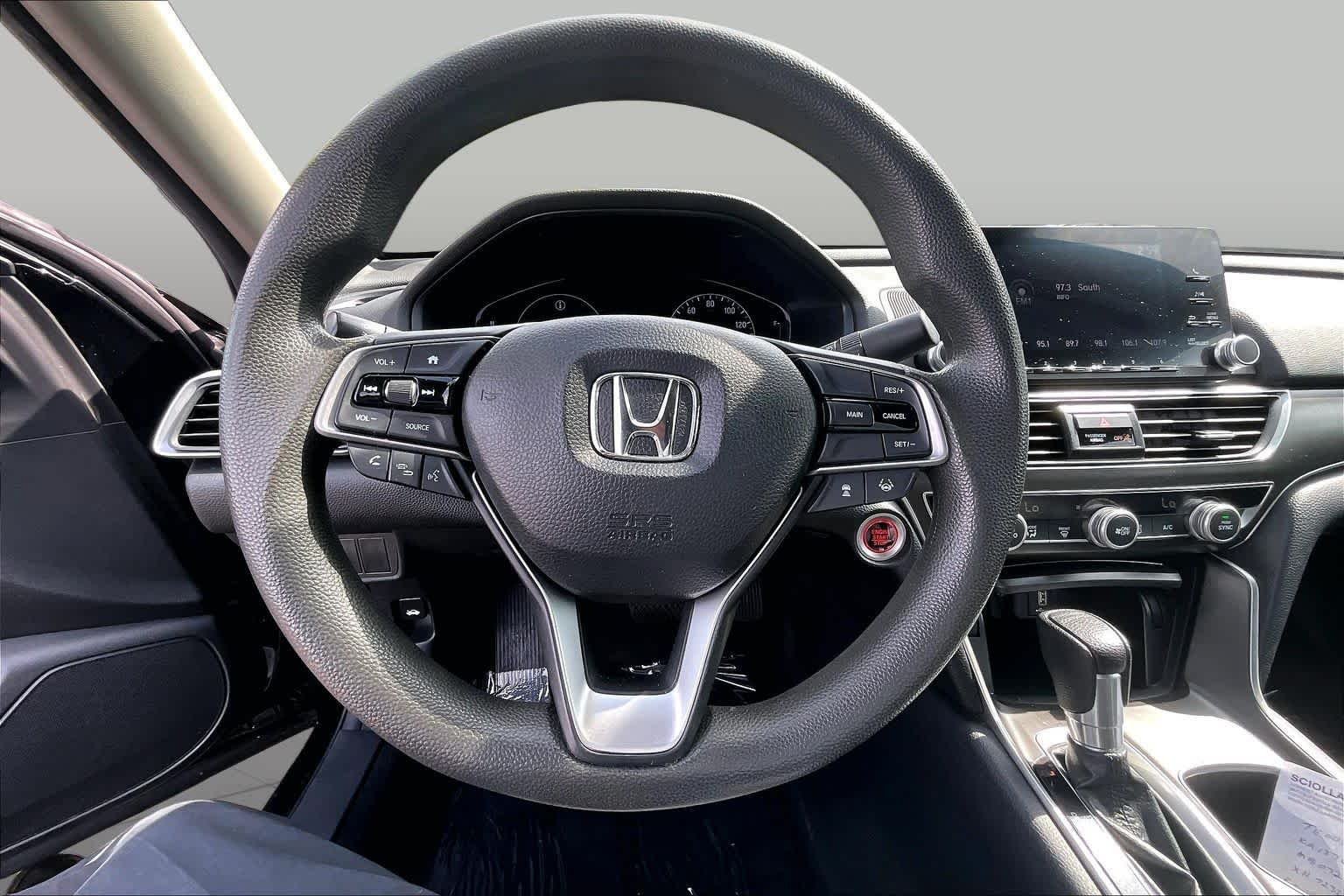 Used 2019 Crystal Black Pearl Honda LX 1.5T image 6