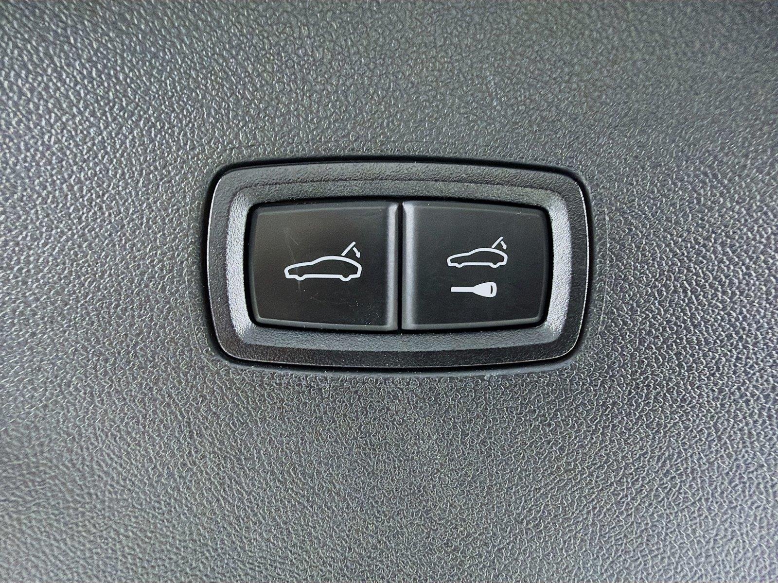 Used 2023 Chromite Black Metallic Porsche Base image 23