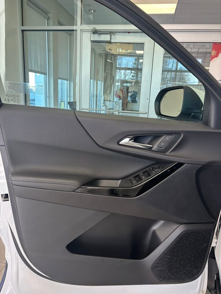 2026 Chevrolet Equinox LT - Photo 7