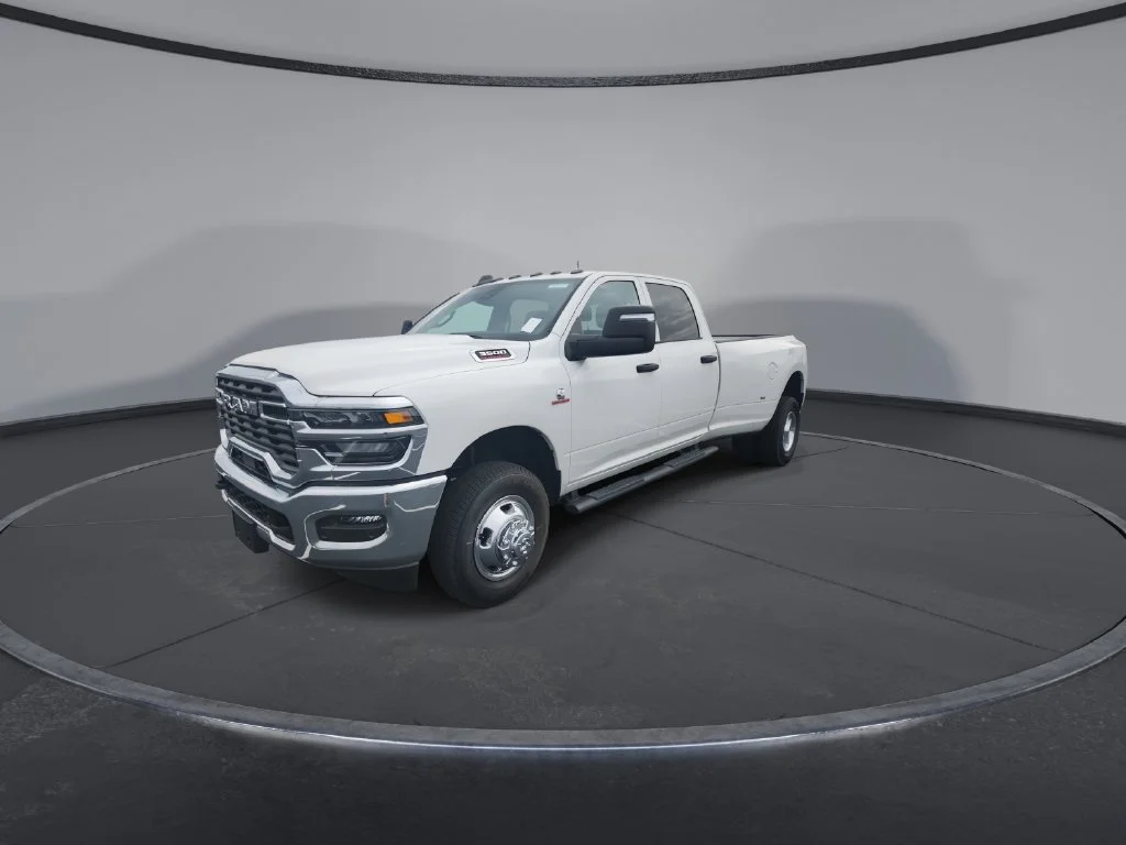 New 2026 Bright White Clear-Coat Exterior Paint RAM Tradesman image 4