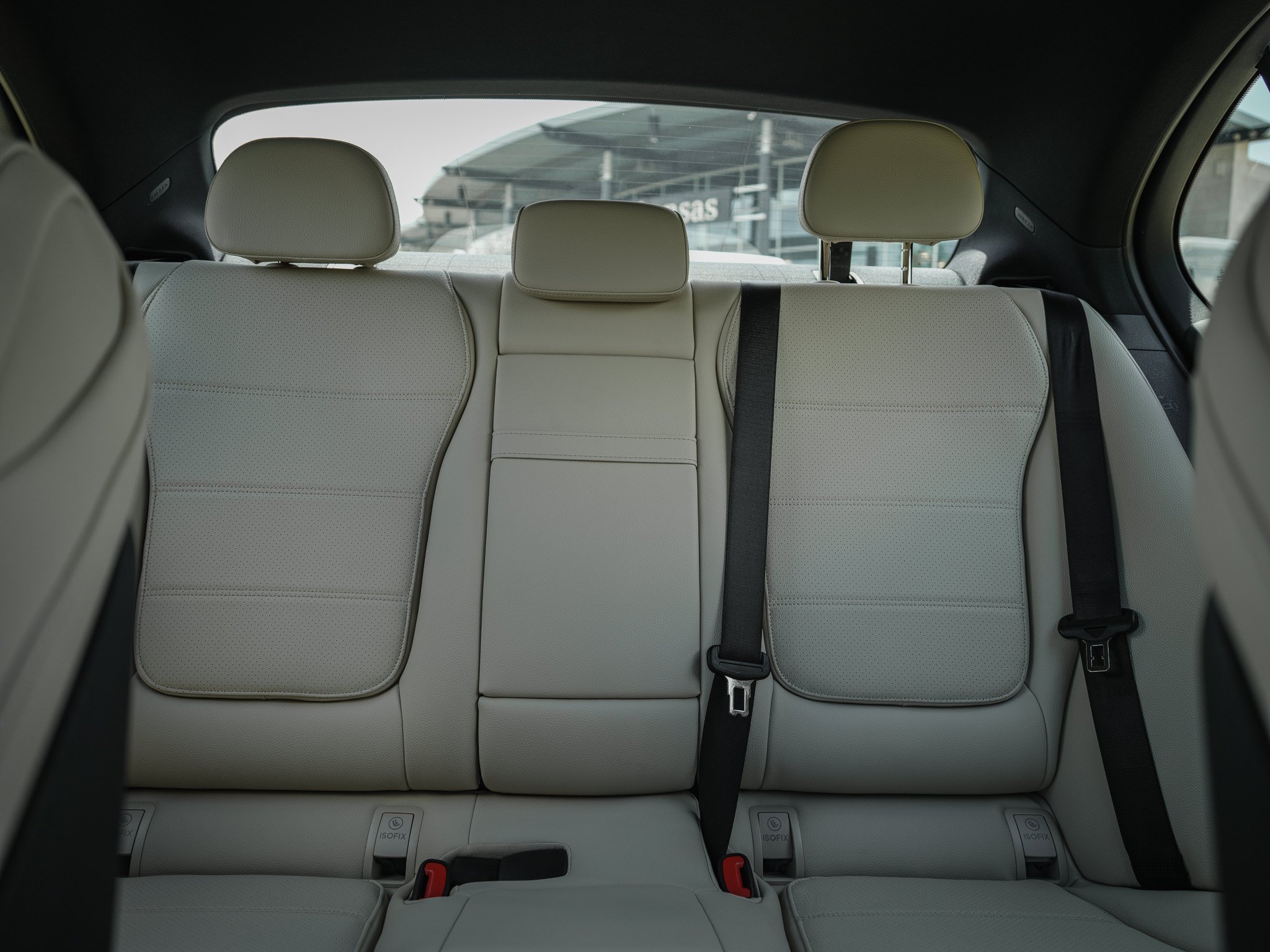 Certified Used 2025 Polar White Mercedes-Benz C 300 image 29
