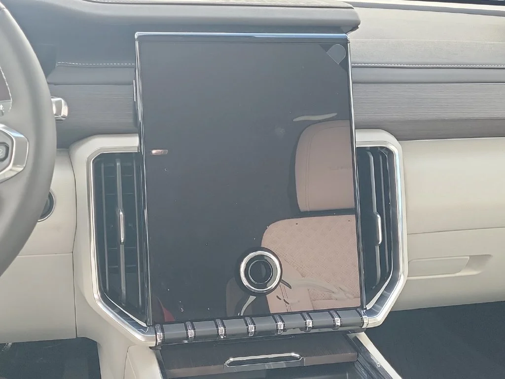 New 2027 Sterling Metallic GMC Denali image 14