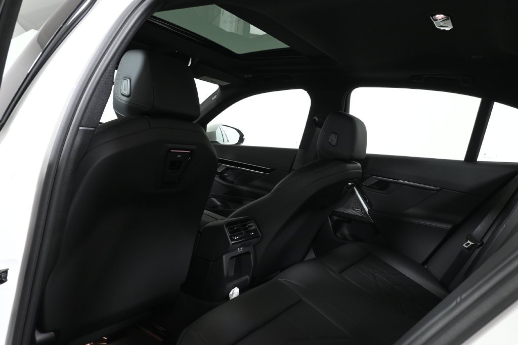 2026 BMW 5 Series 530i - Photo 26