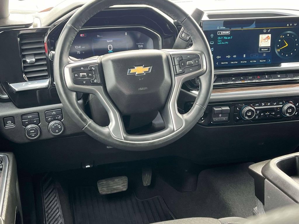 Used 2025 Red Hot Chevrolet LT image 13