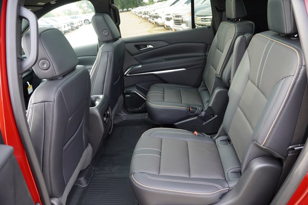 2026 Chevrolet Traverse High Country - Photo 11