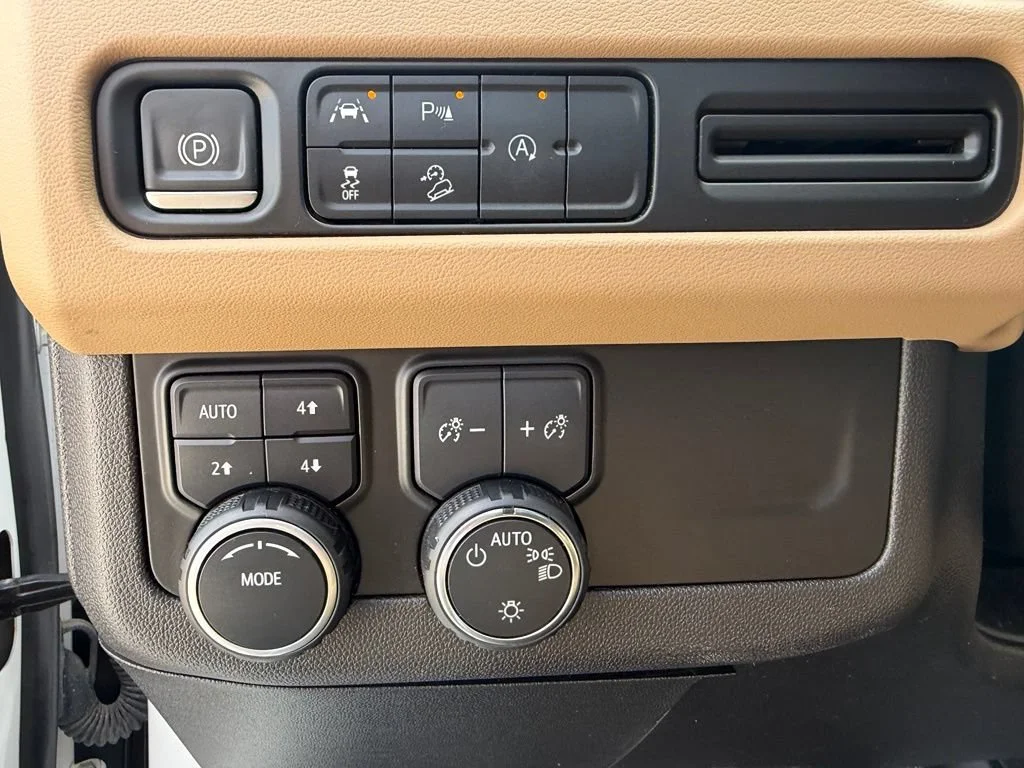 2023 Chevrolet Tahoe Premier - Photo 14