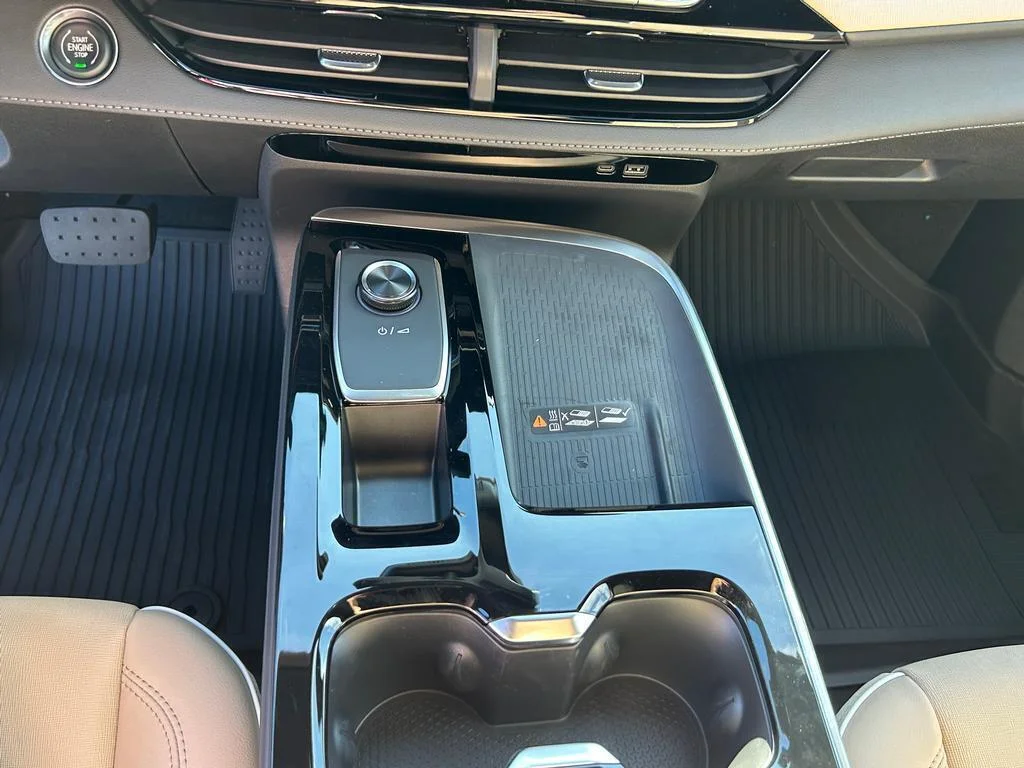 2026 Buick Enclave Preferred - Photo 11