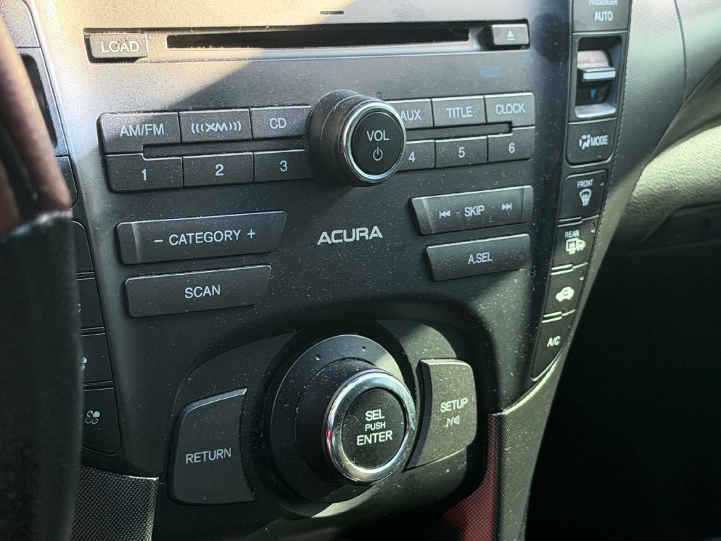 Used 2012 Silver Acura SH-AWD image 11