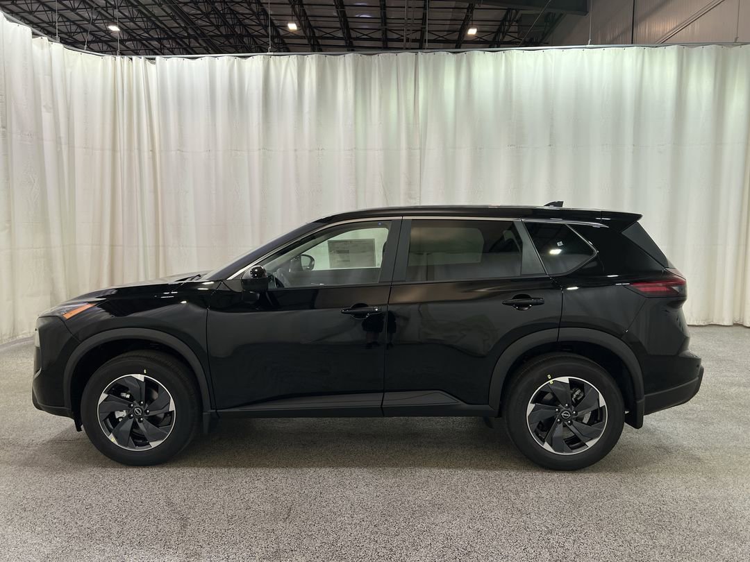 2026 Nissan Rogue SV - Photo 6