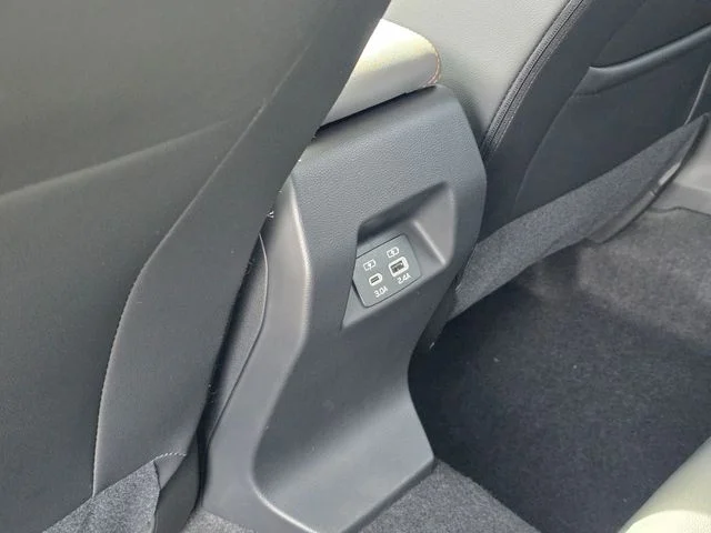 New 2026 CRYSTAL WHITE PEARL Subaru Limited Hybrid image 19