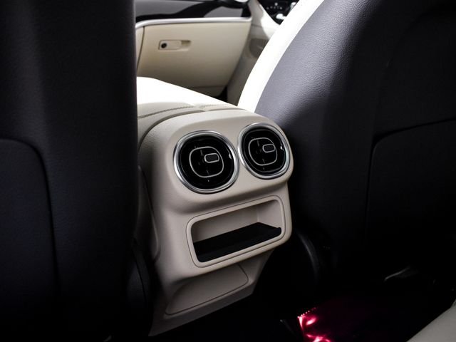 Certified Used 2025 White Mercedes-Benz GLC 300 image 37