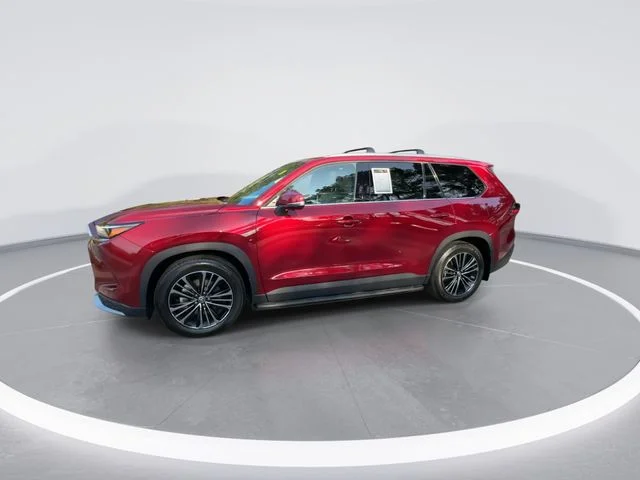 Used 2025 Red Toyota MAX Platinum image 4