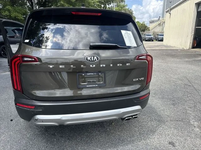 Used 2020 Green Kia EX image 38