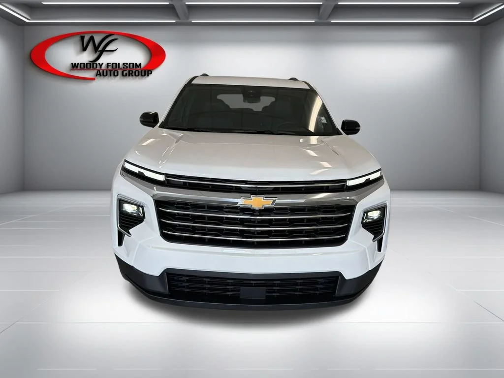 New 2027 Summit White Chevrolet LT image 2