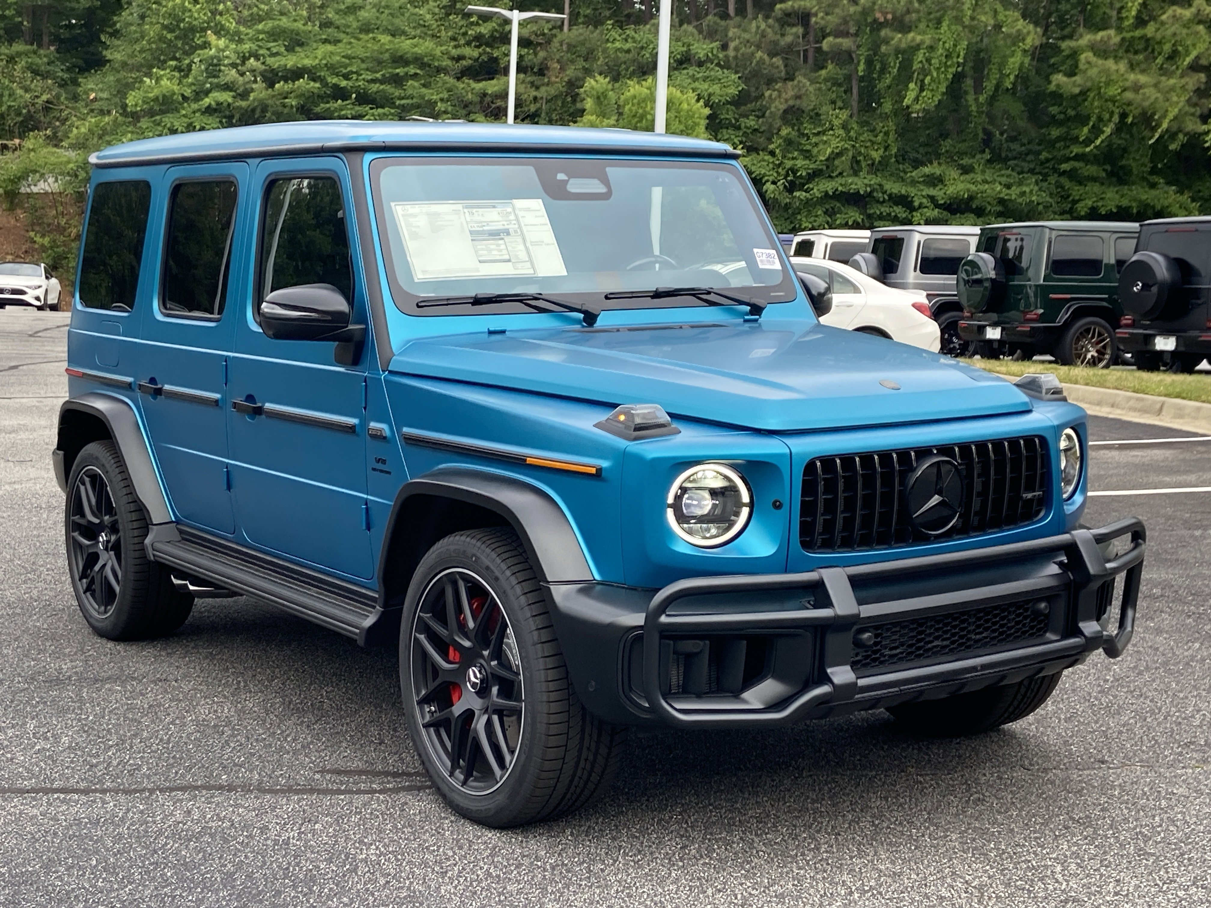 New 2026 MANUFAKTUR hyper blue magno Mercedes-Benz AMG® G 63 SUV image 4