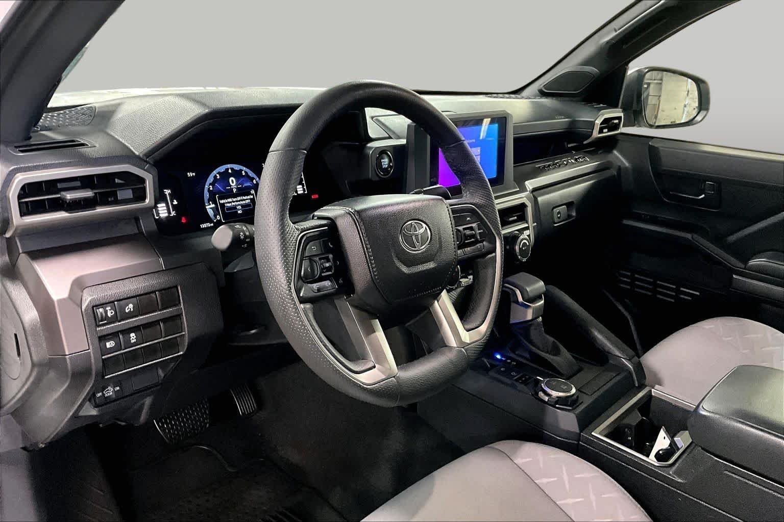 Used 2025 Ice Cap Toyota SR5 image 16