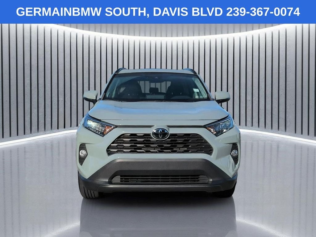 Used 2021 Lunar Toyota XLE Premium image 10
