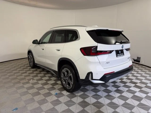 Certified Used 2024 Alpine White BMW xDrive28i image 5