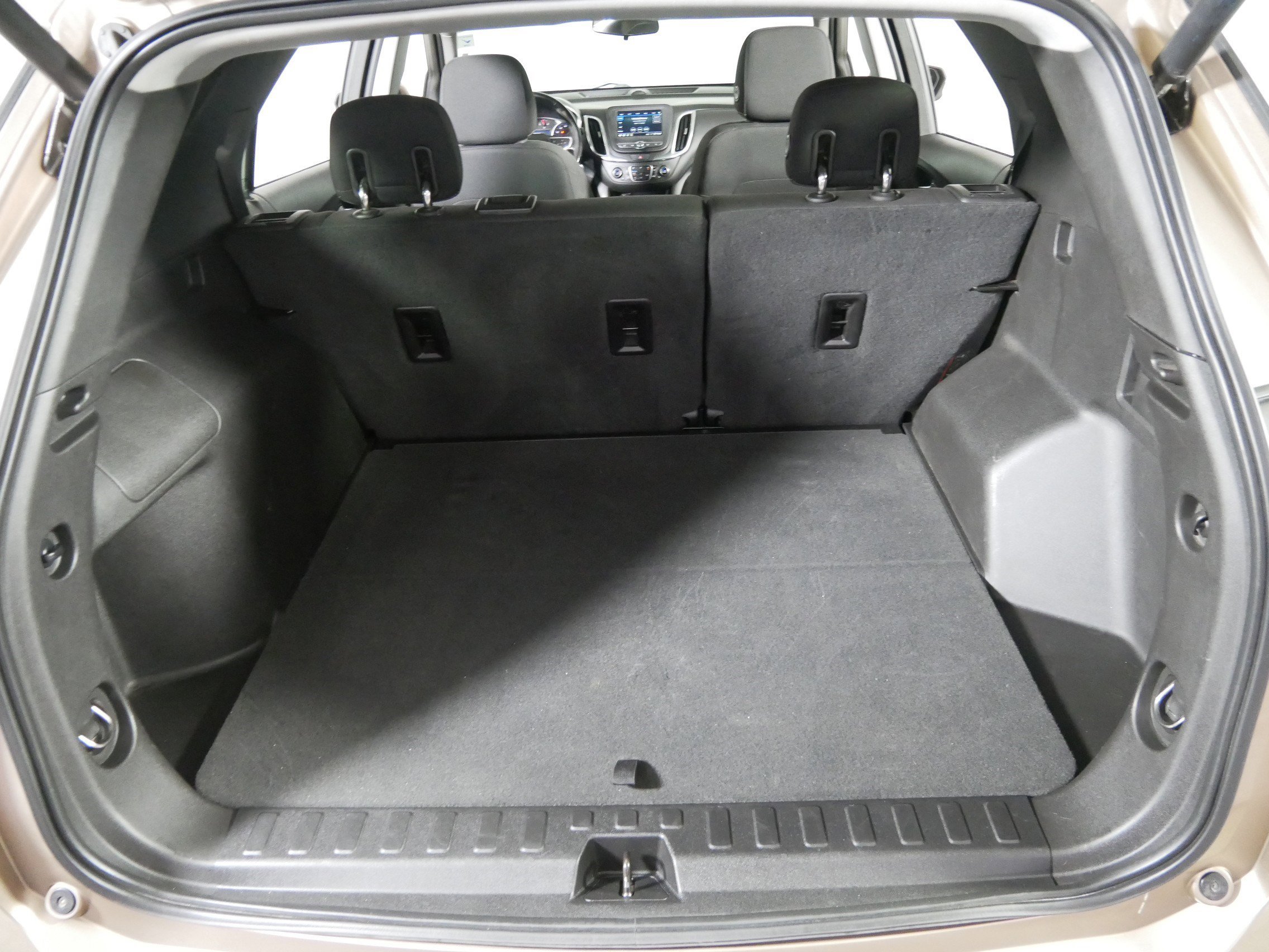 Used 2019 SANDY RIDGE METALLIC Chevrolet LT image 18