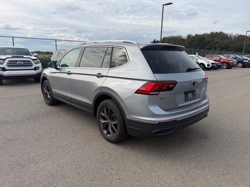 Used 2024  Volkswagen 2.0T SE image 15
