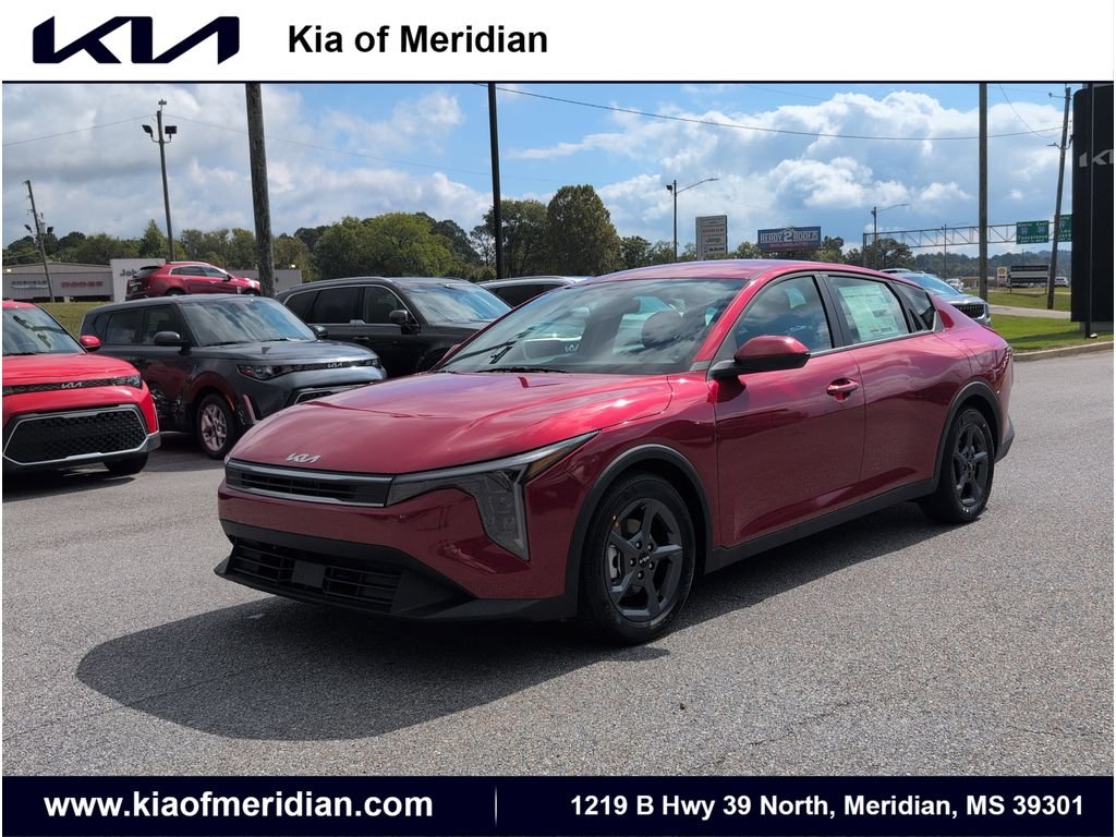 2025 Kia K4 LXS