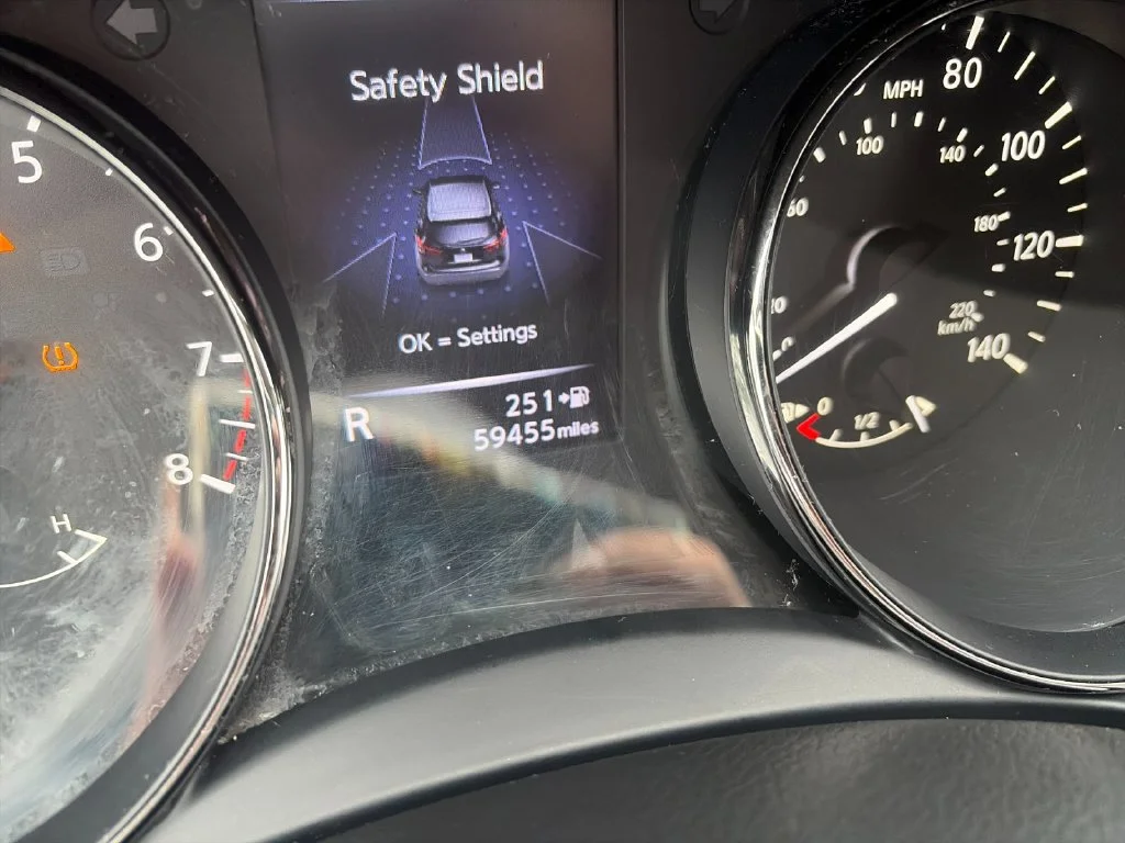 Used 2018 Black Nissan S image 30