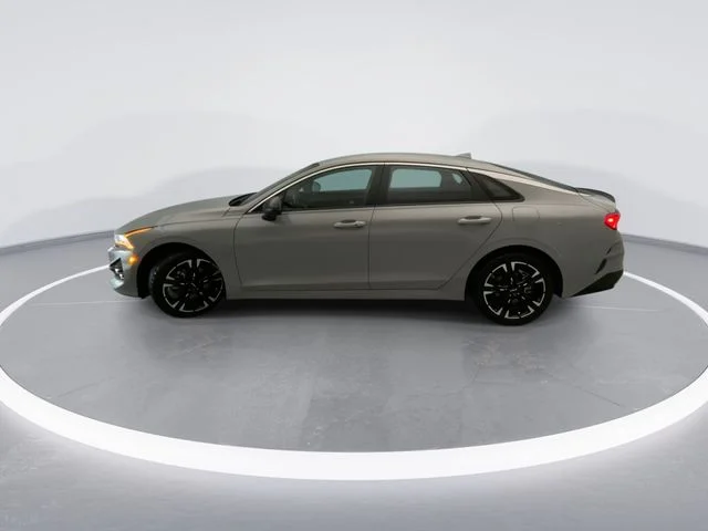 Used 2023 Gray Kia GT-Line image 3