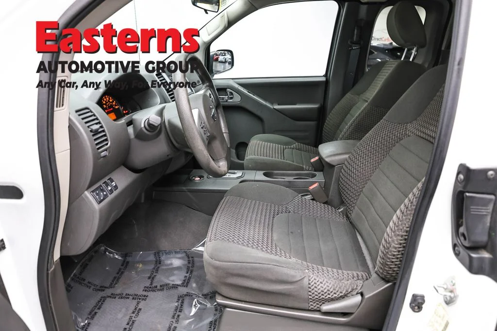 Used 2021 White Nissan SV image 13
