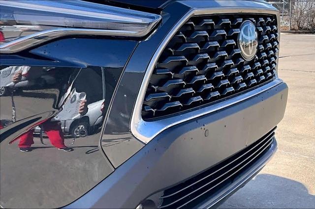 Certified Used 2025 JET BLACK Toyota  image 29