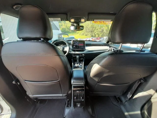 Used 2024 White Jeep Limited image 40