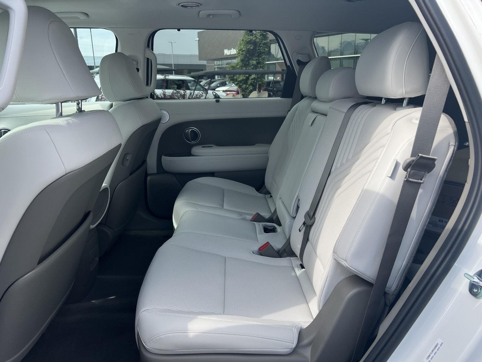 New 2026 Creamy White Pearl Hyundai SEL Premium 8P image 27