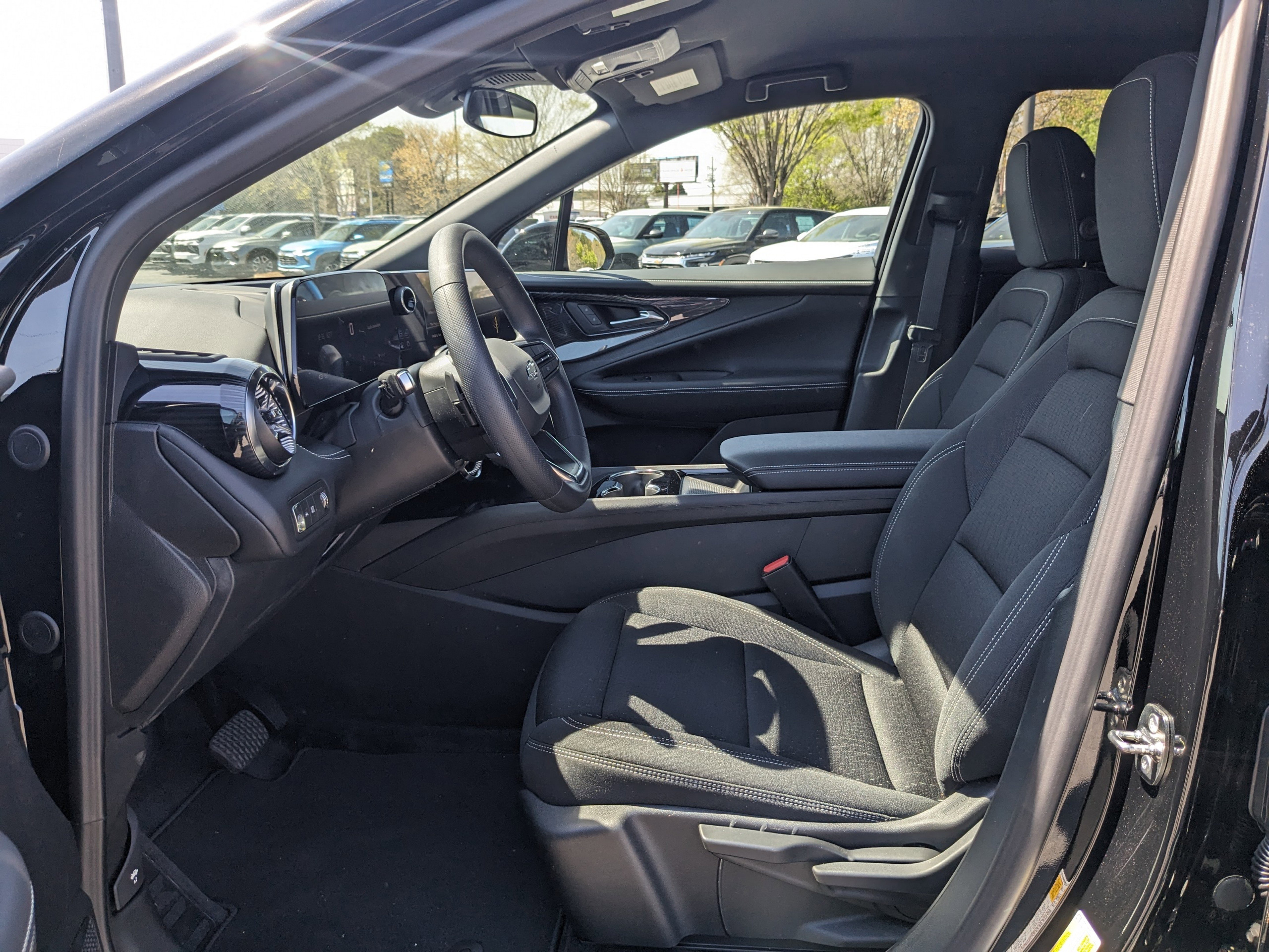 2025 Chevrolet Blazer EV LT - Photo 20
