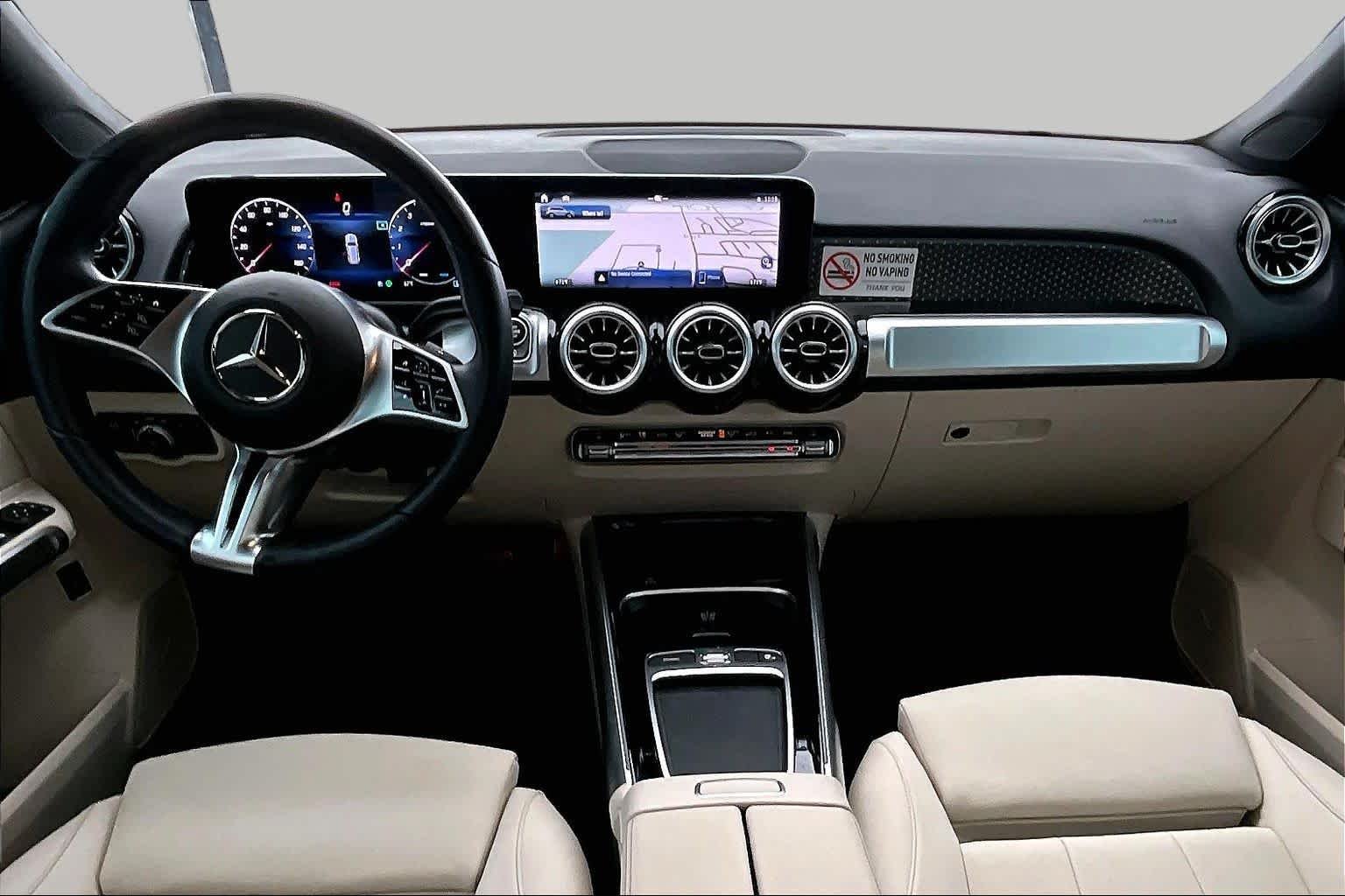 Certified Used 2025 Polar White Mercedes-Benz GLB 250 image 16