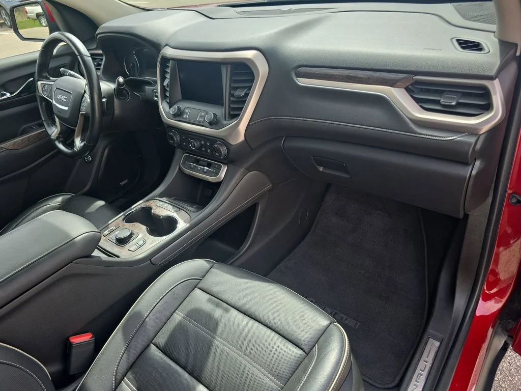 2020 GMC Acadia Denali - Photo 30