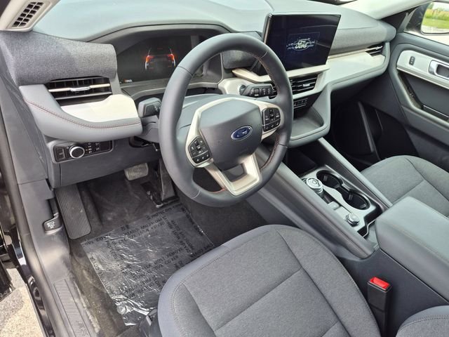 New 2026 Agate Black Metallic Ford Active image 10